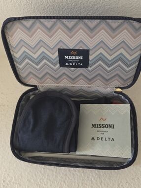 Delta One Missoni Travel Kit